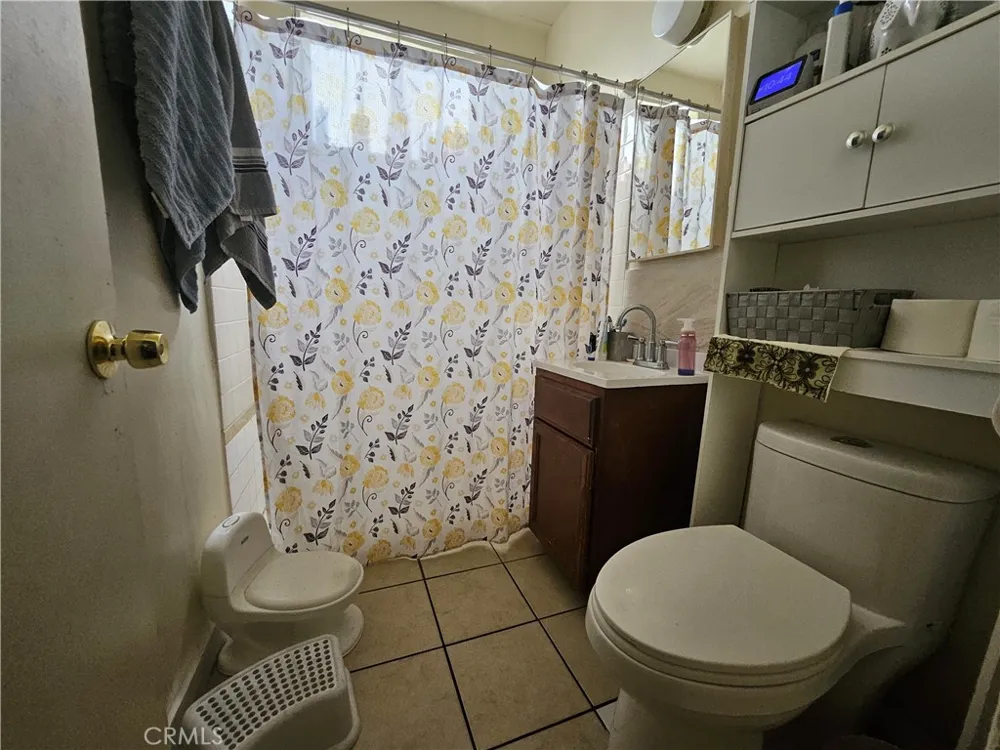 6519 Middleton Street Huntington Park, CA 90255