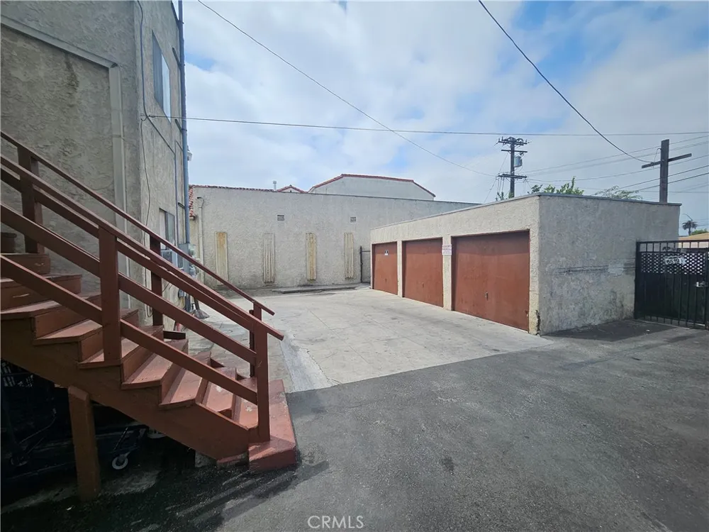 6519 Middleton Street Huntington Park, CA 90255
