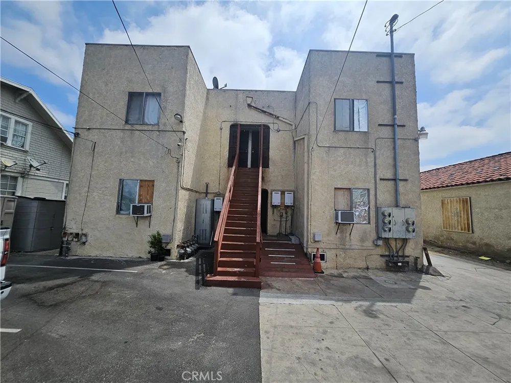 6519 Middleton Street Huntington Park, CA 90255
