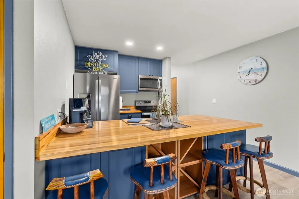 2855 S Forrest Street #203 Westport, WA 98595