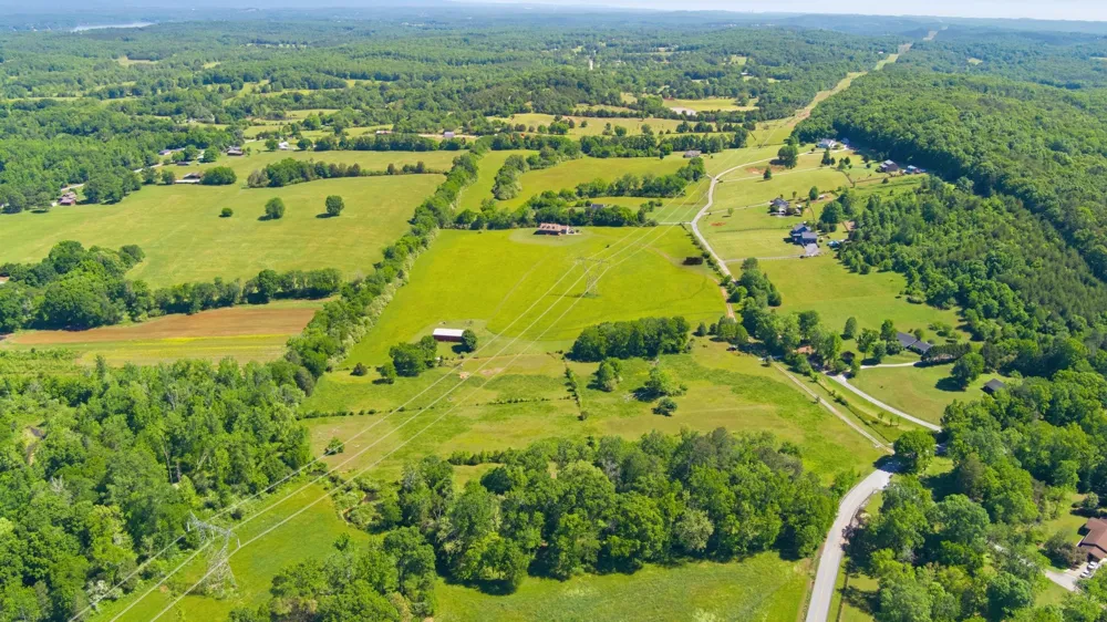 5975 Grasshopper Rd Birchwood, TN 37308