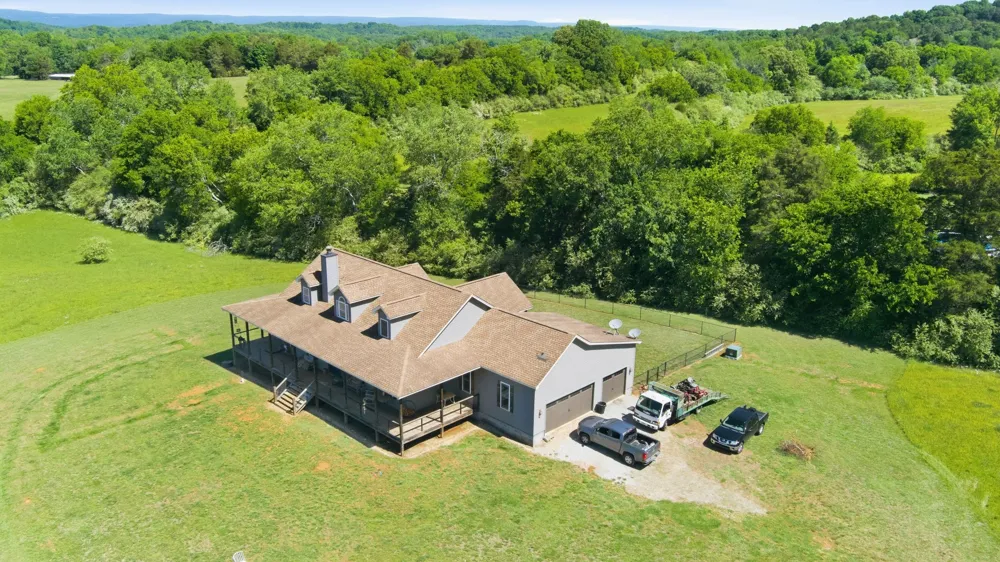 5975 Grasshopper Rd Birchwood, TN 37308
