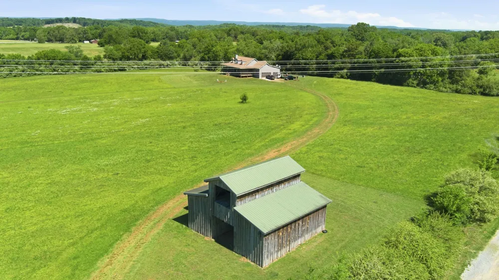 5975 Grasshopper Rd Birchwood, TN 37308