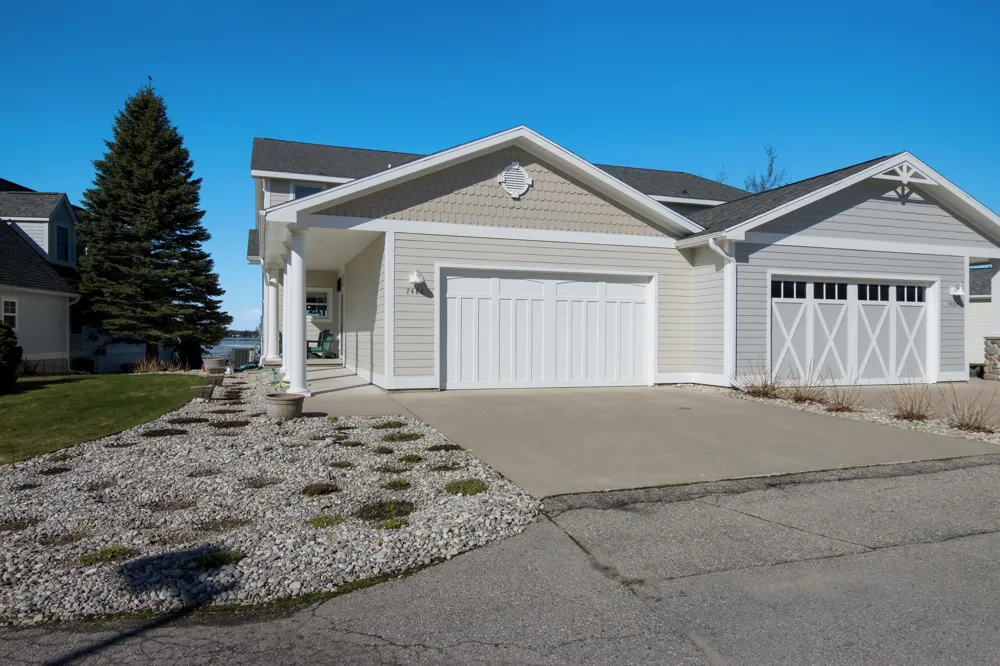 7484 Huckleberry Lane Milton Township, MI 49648
