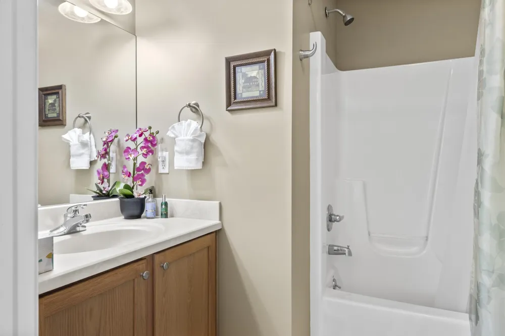 7484 Huckleberry Lane Milton Township, MI 49648