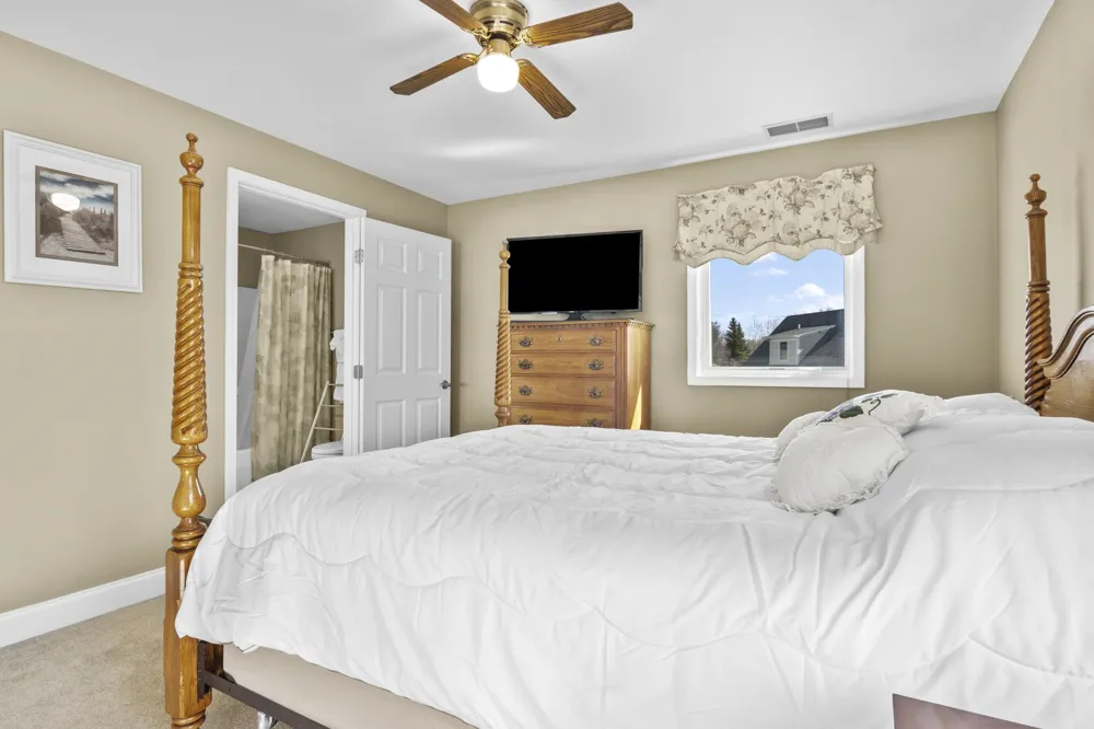 7484 Huckleberry Lane Milton Township, MI 49648