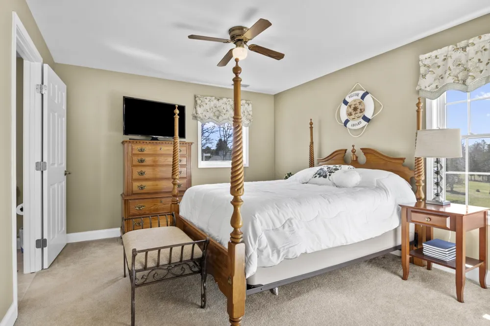 7484 Huckleberry Lane Milton Township, MI 49648