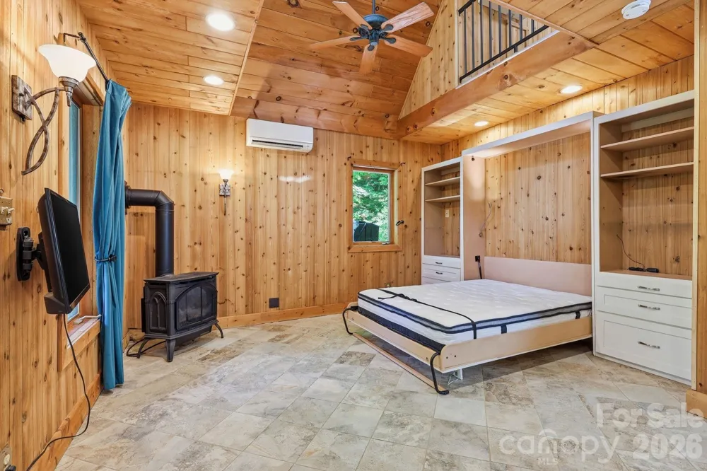98 Sparkling Springs Road Fairview, NC 28730