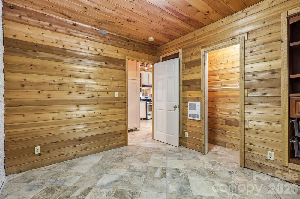 98 Sparkling Springs Road Fairview, NC 28730