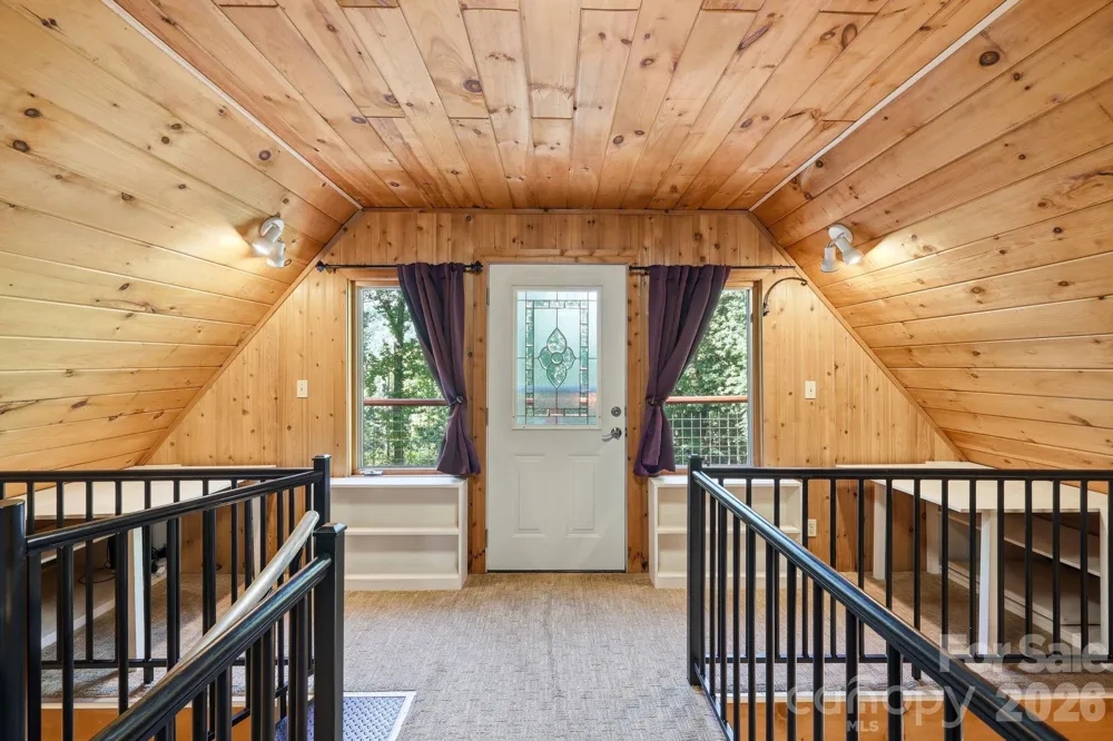 98 Sparkling Springs Road Fairview, NC 28730