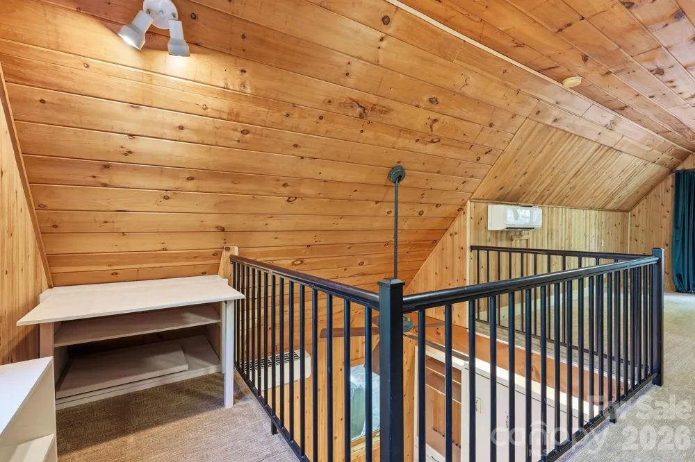 98 Sparkling Springs Road Fairview, NC 28730