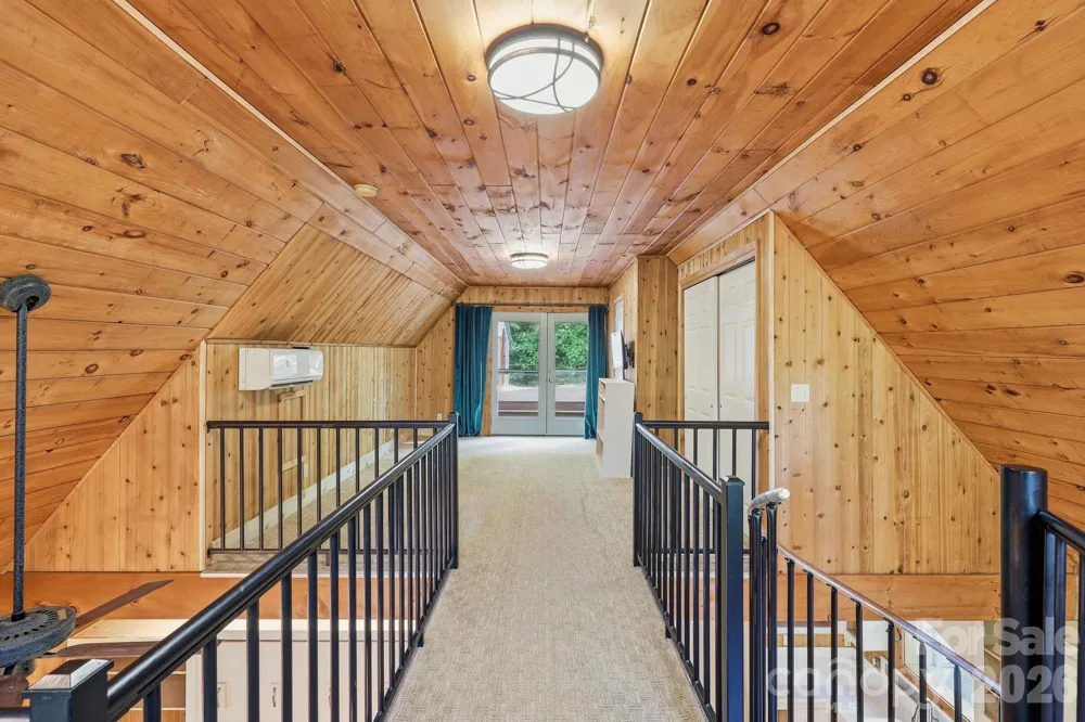 98 Sparkling Springs Road Fairview, NC 28730