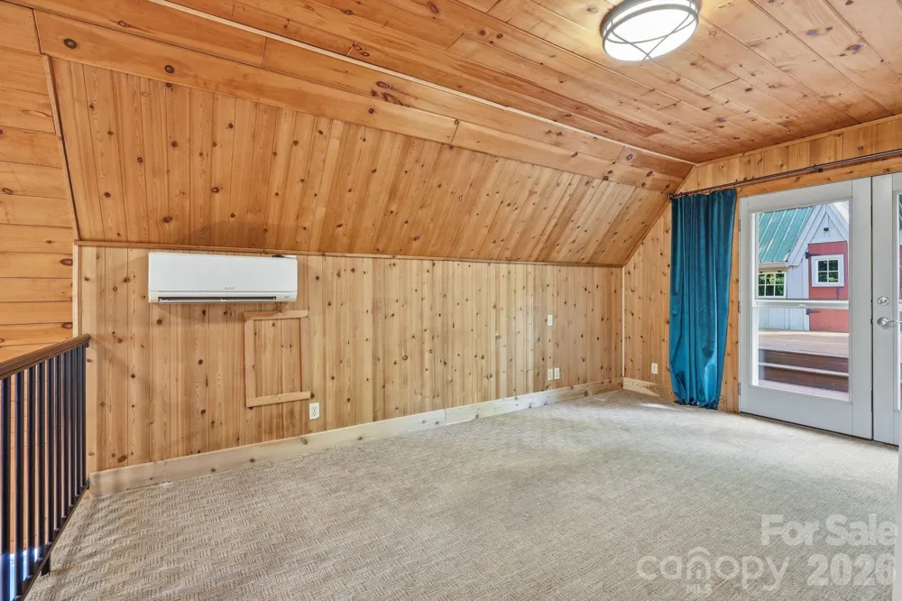 98 Sparkling Springs Road Fairview, NC 28730