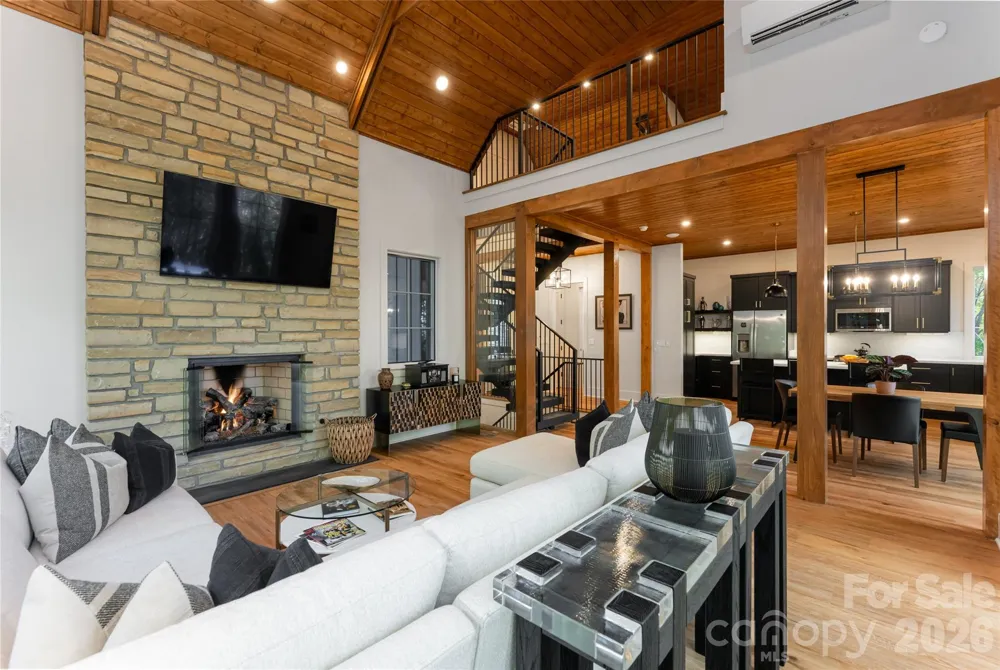 256 Haulback Way Sylva, NC 28779
