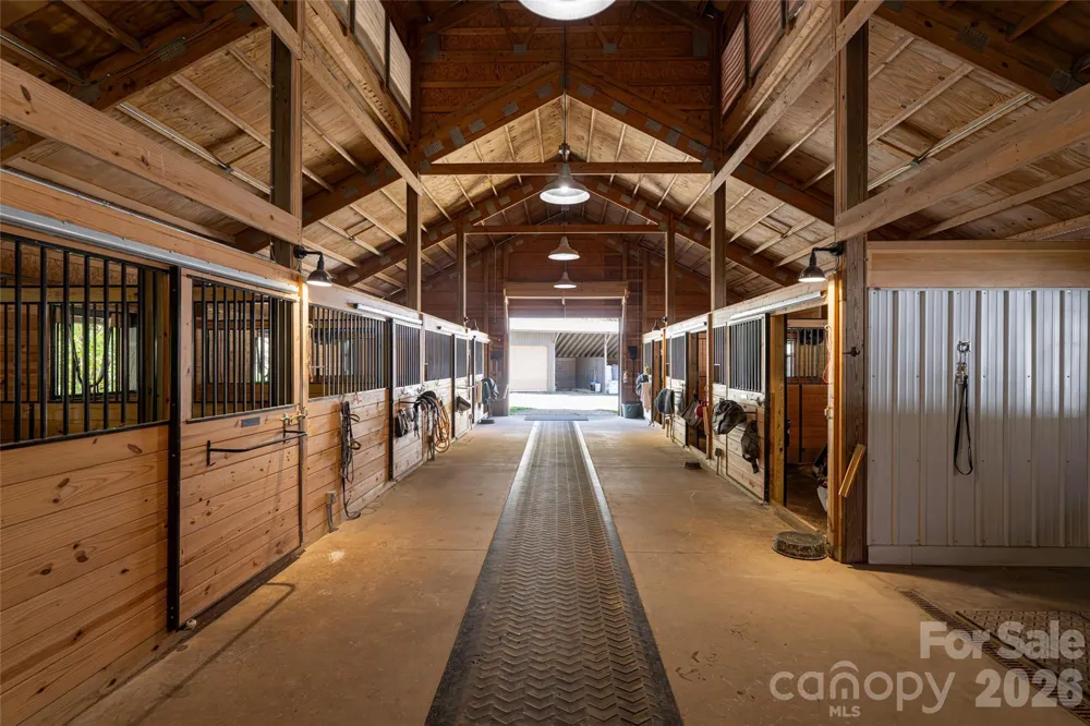 256 Haulback Way Sylva, NC 28779