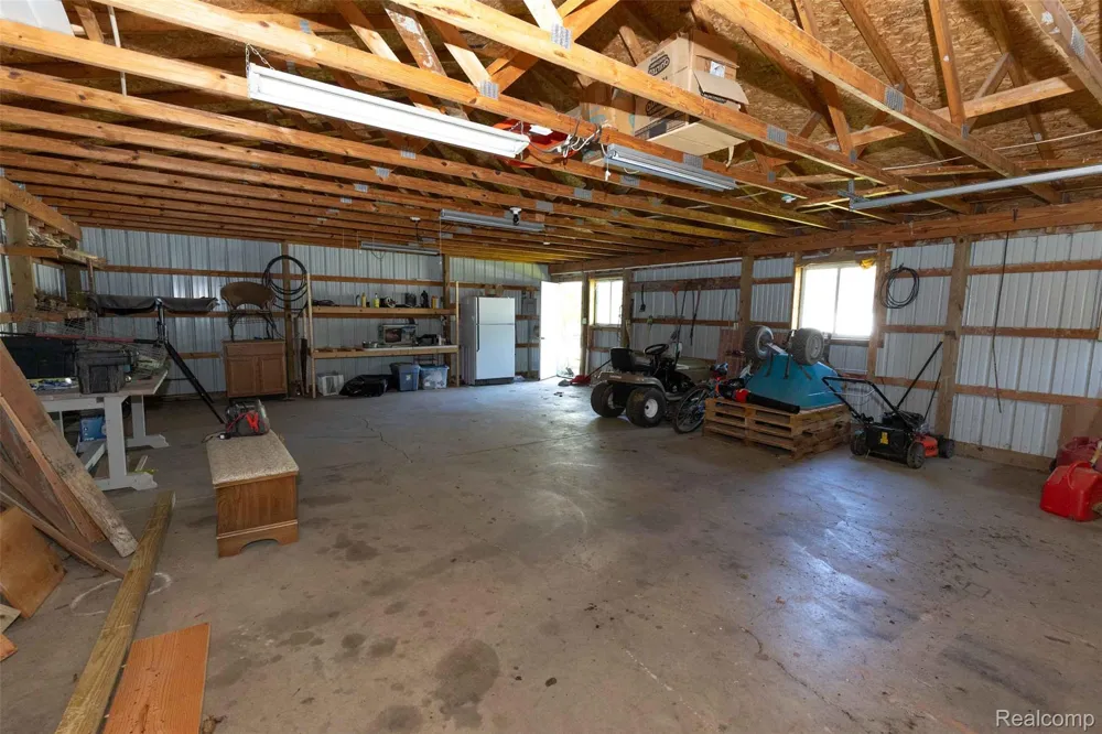 1227 Jackson Street Lapeer City, MI 48446