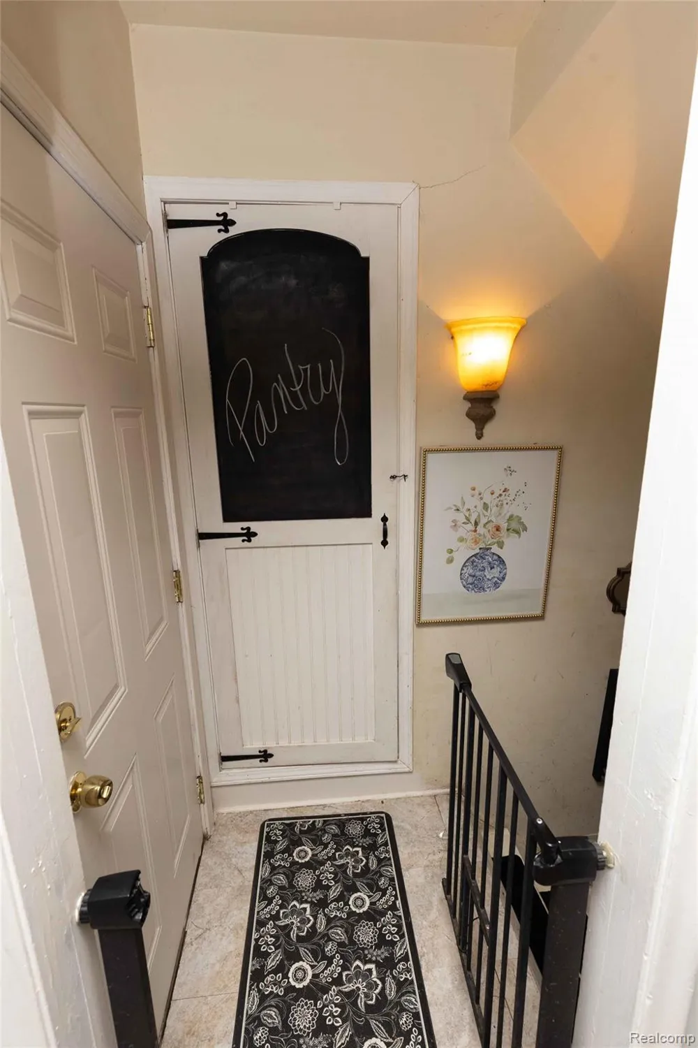 1227 Jackson Street Lapeer City, MI 48446