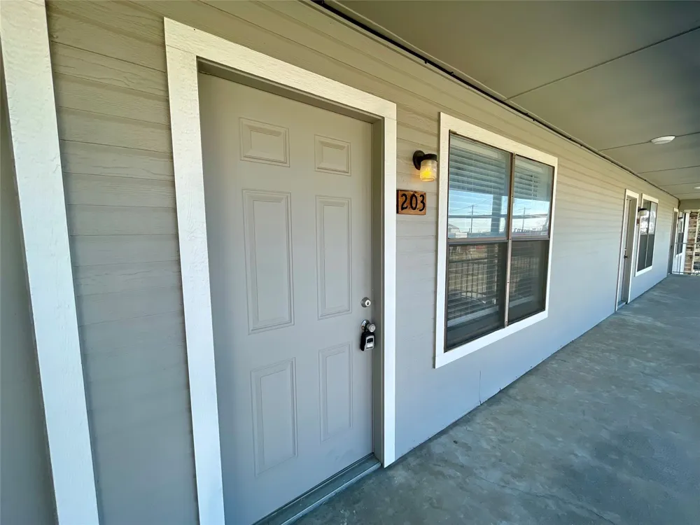 2526 W Prairie Street #203 Denton, TX 76201