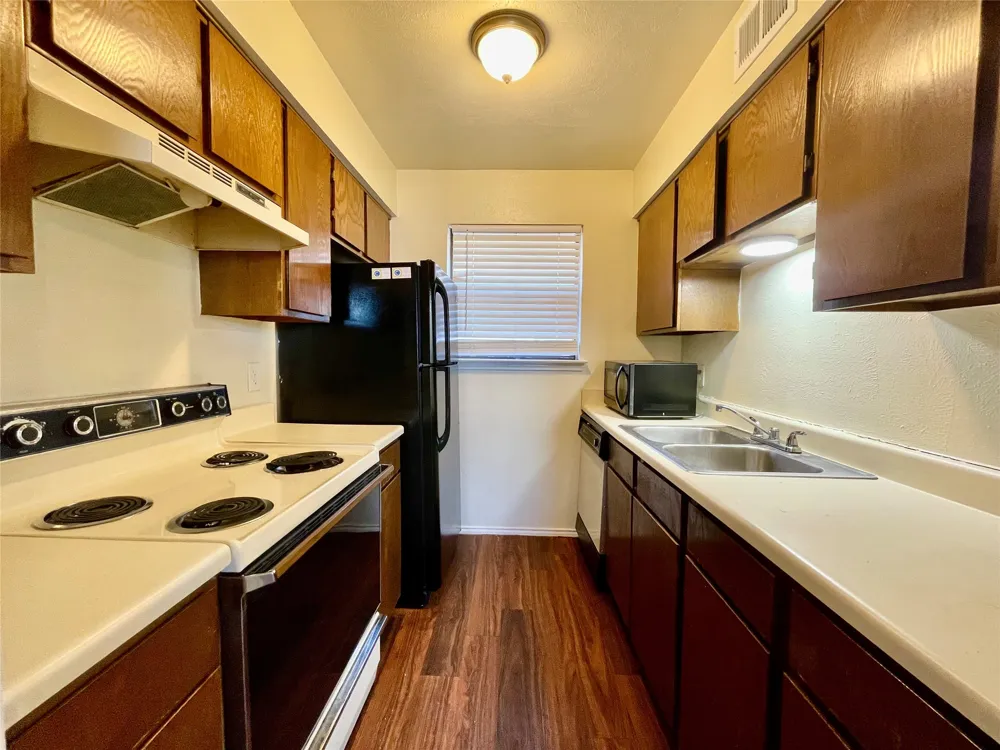 2526 W Prairie Street #203 Denton, TX 76201