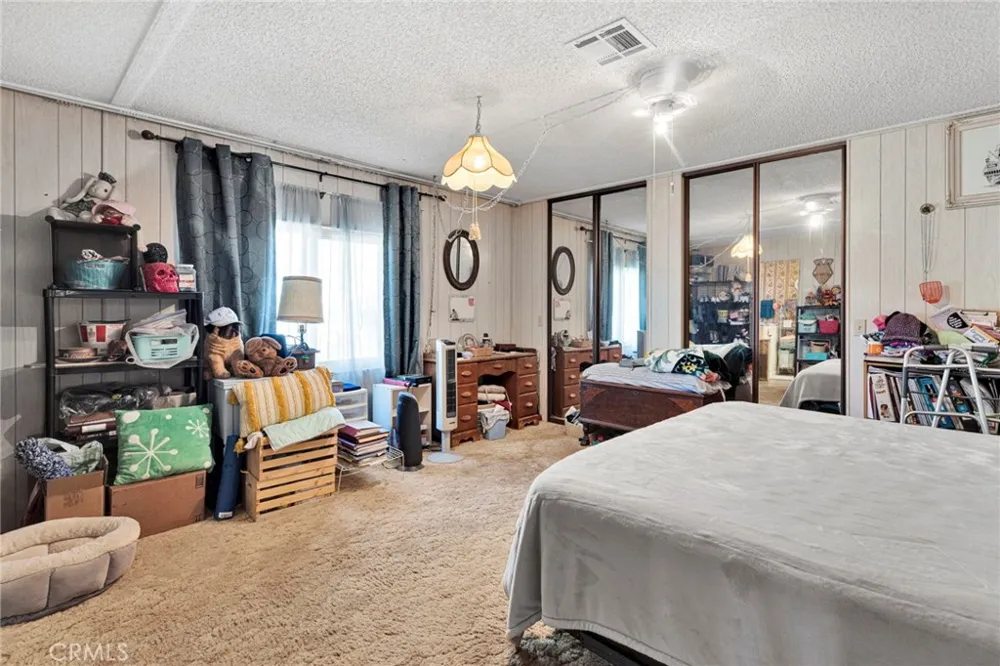 32203 Prairie Barstow, CA 92311