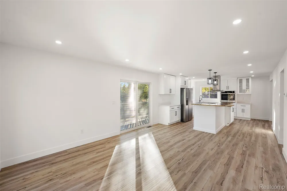 1585 Houghton Trail Groveland Township, MI 48462