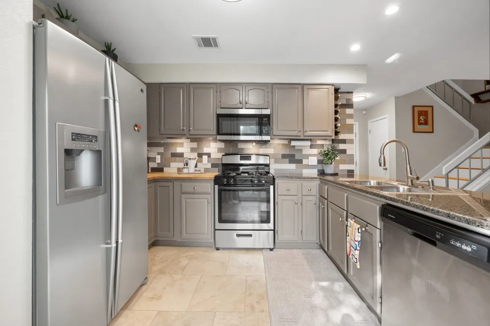8330 Fathom Circle #701 Austin, TX 78750