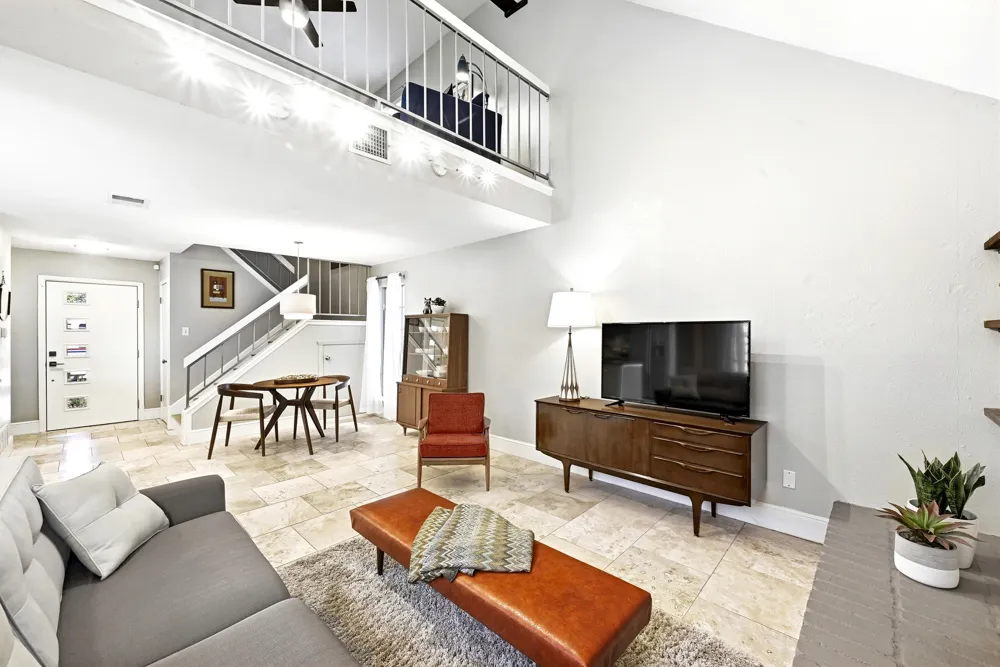 8330 Fathom Circle #701 Austin, TX 78750