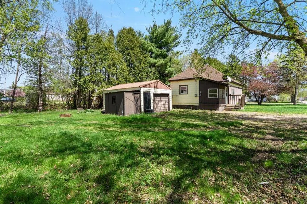 323 4th Street SE Staples, MN 56479
