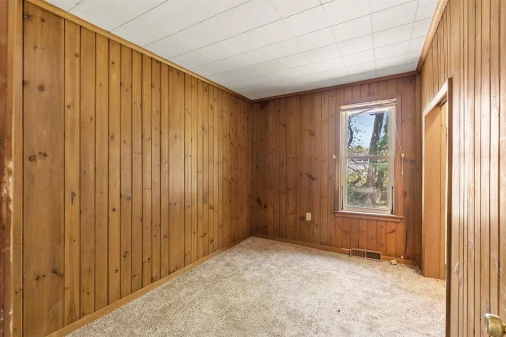 323 4th Street SE Staples, MN 56479