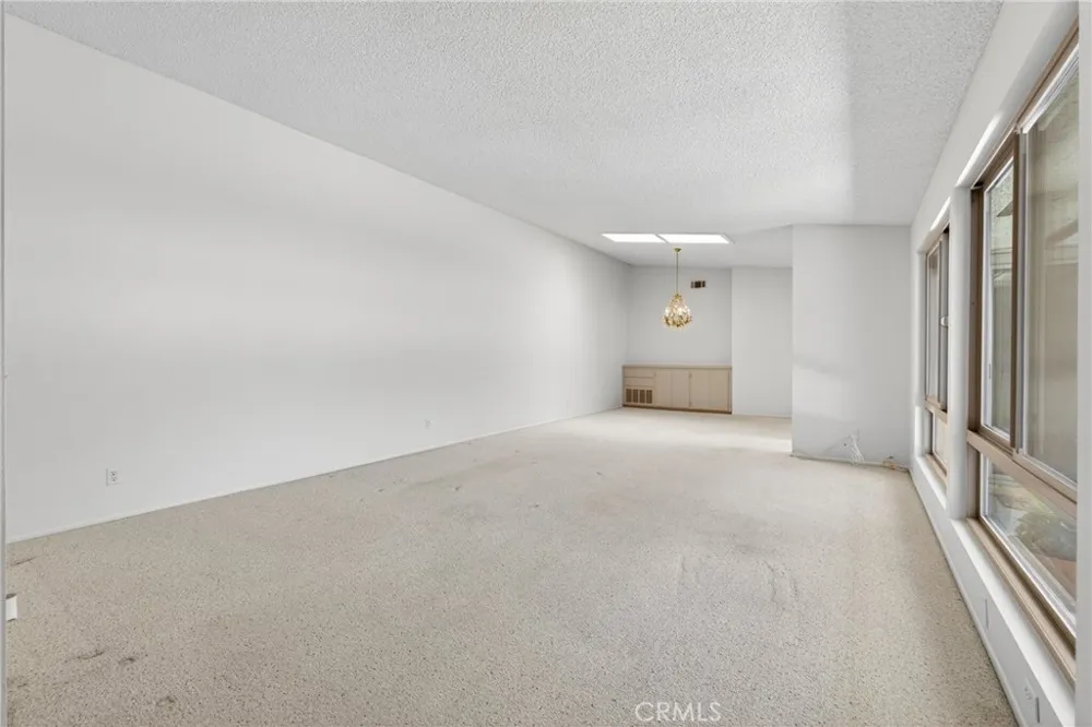 13219 Village 13 Camarillo, CA 93012