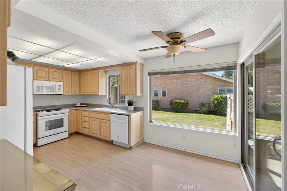 13219 Village 13 Camarillo, CA 93012