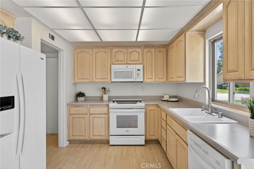 13219 Village 13 Camarillo, CA 93012