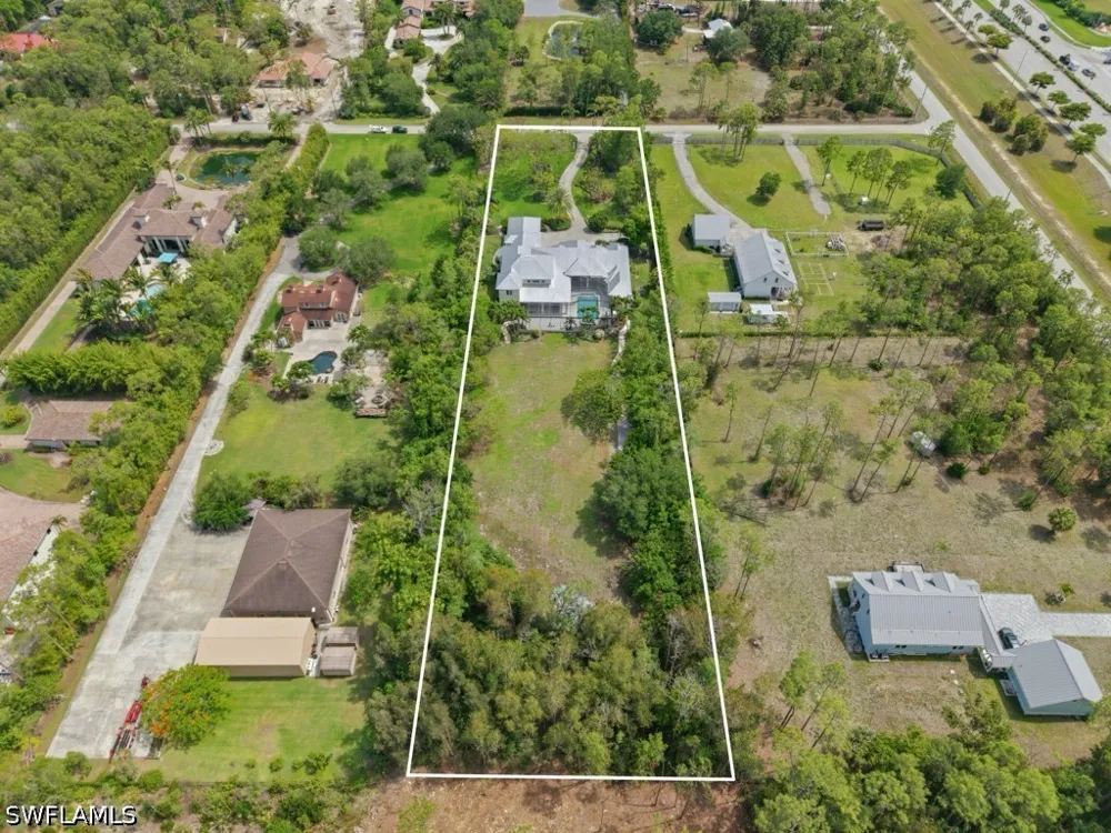 Hunters Road Naples, FL 34109