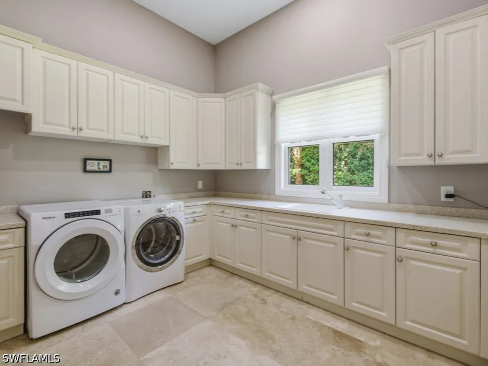 Hunters Road Naples, FL 34109