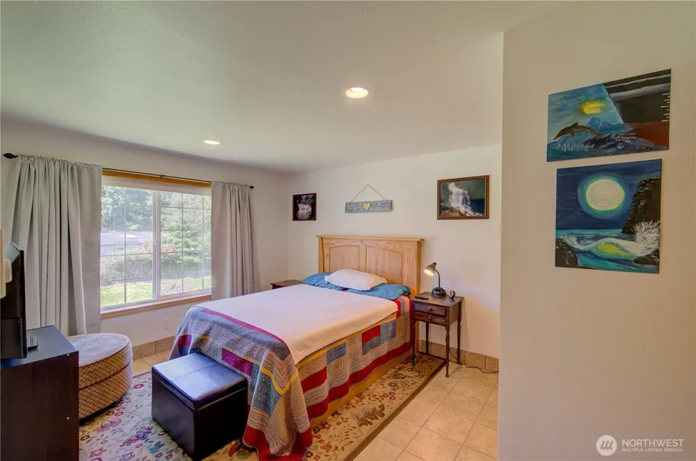 3331 239th Place Ocean Park, WA 98640