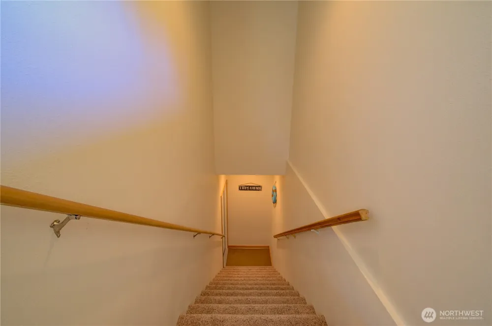 3331 239th Place Ocean Park, WA 98640