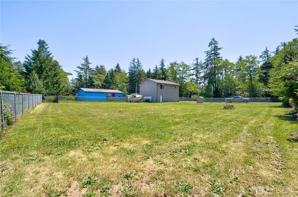 3331 239th Place Ocean Park, WA 98640