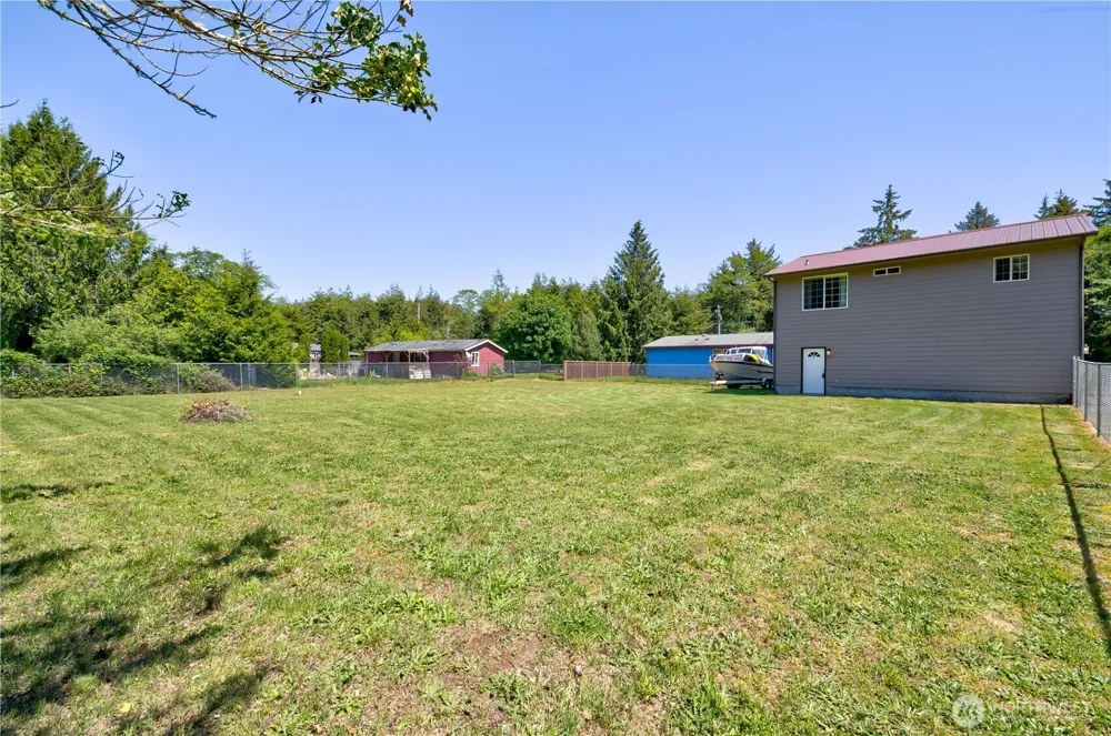 3331 239th Place Ocean Park, WA 98640