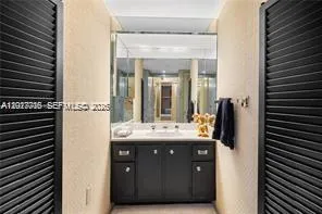 11111 Biscayne Blvd #227 North Miami Beach, FL 33181