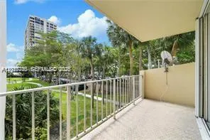 11111 Biscayne Blvd #227 North Miami Beach, FL 33181