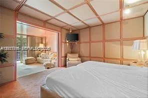 11111 Biscayne Blvd #227 North Miami Beach, FL 33181