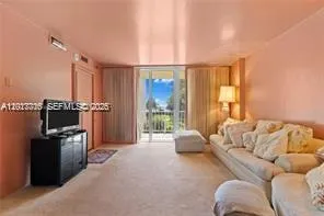 11111 Biscayne Blvd #227 North Miami Beach, FL 33181