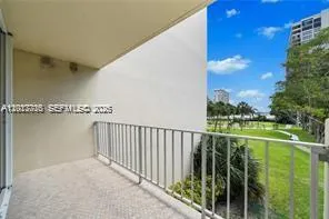 11111 Biscayne Blvd #227 North Miami Beach, FL 33181