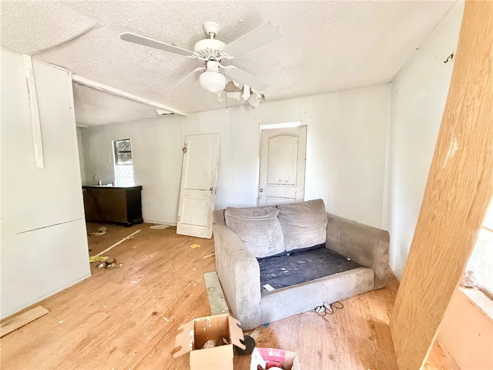 3021 Carver Drive Corpus Christi, TX 78405