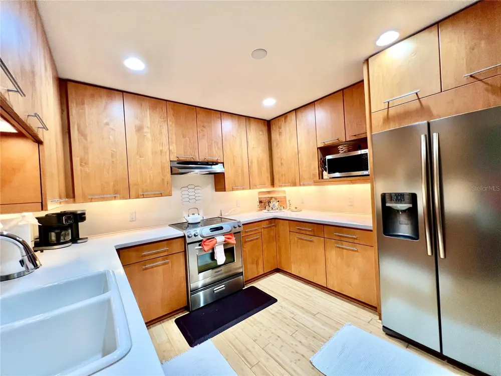 3220 SOUTHSHORE DRIVE #23C Punta Gorda, FL 33955