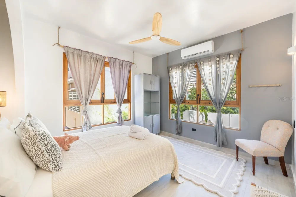 1507 MIRSONIA #MIR San Juan, PR 00911