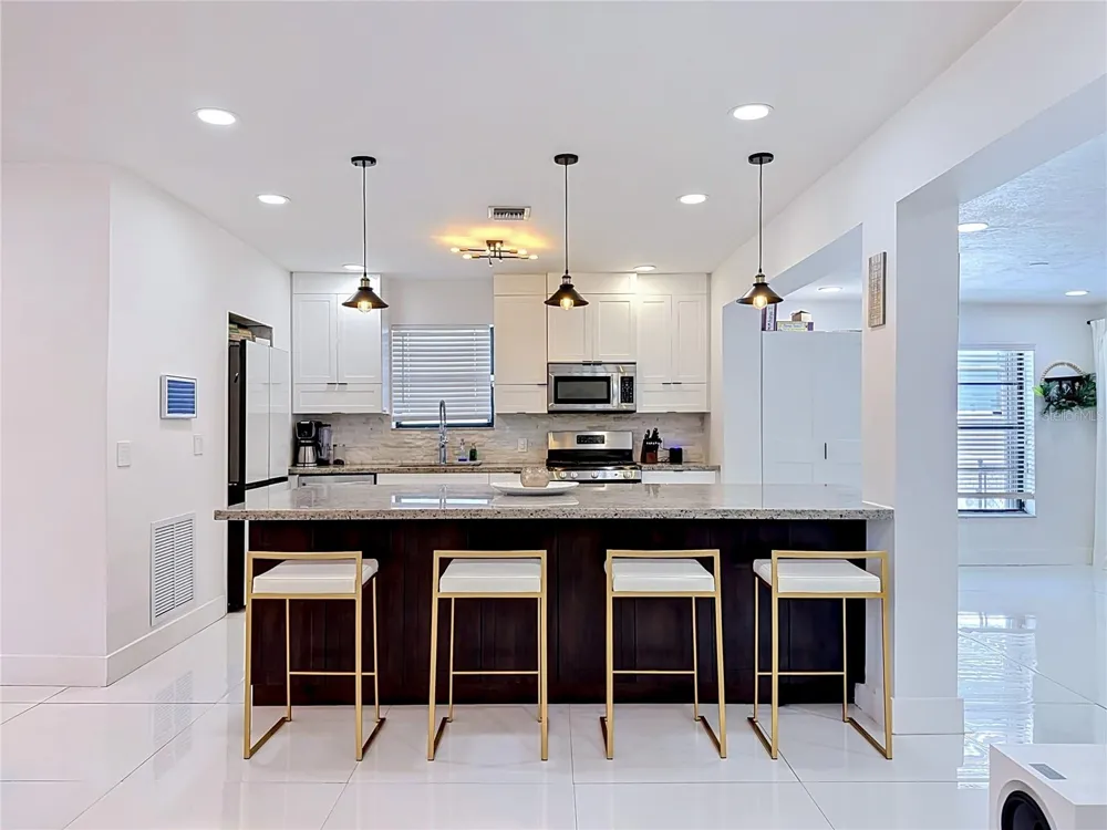821 83RD ST Miami Beach, FL 33141