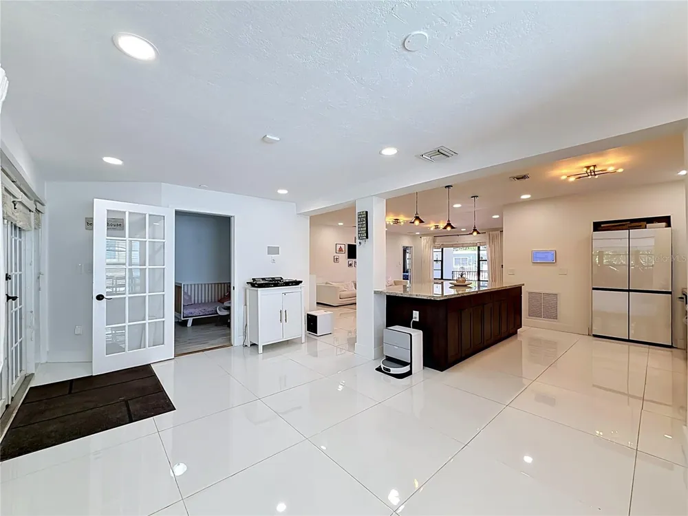 821 83RD ST Miami Beach, FL 33141