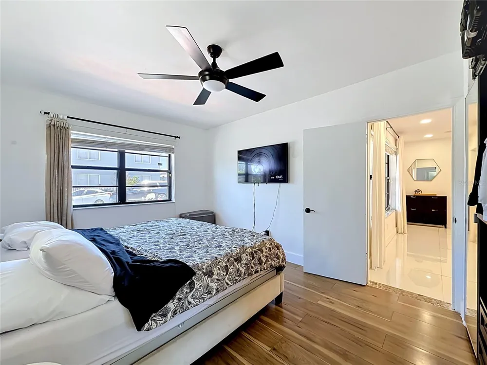 821 83RD ST Miami Beach, FL 33141