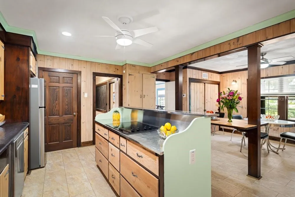639 & 659 JOHN ANDERSON DRIVE Ormond Beach, FL 32176